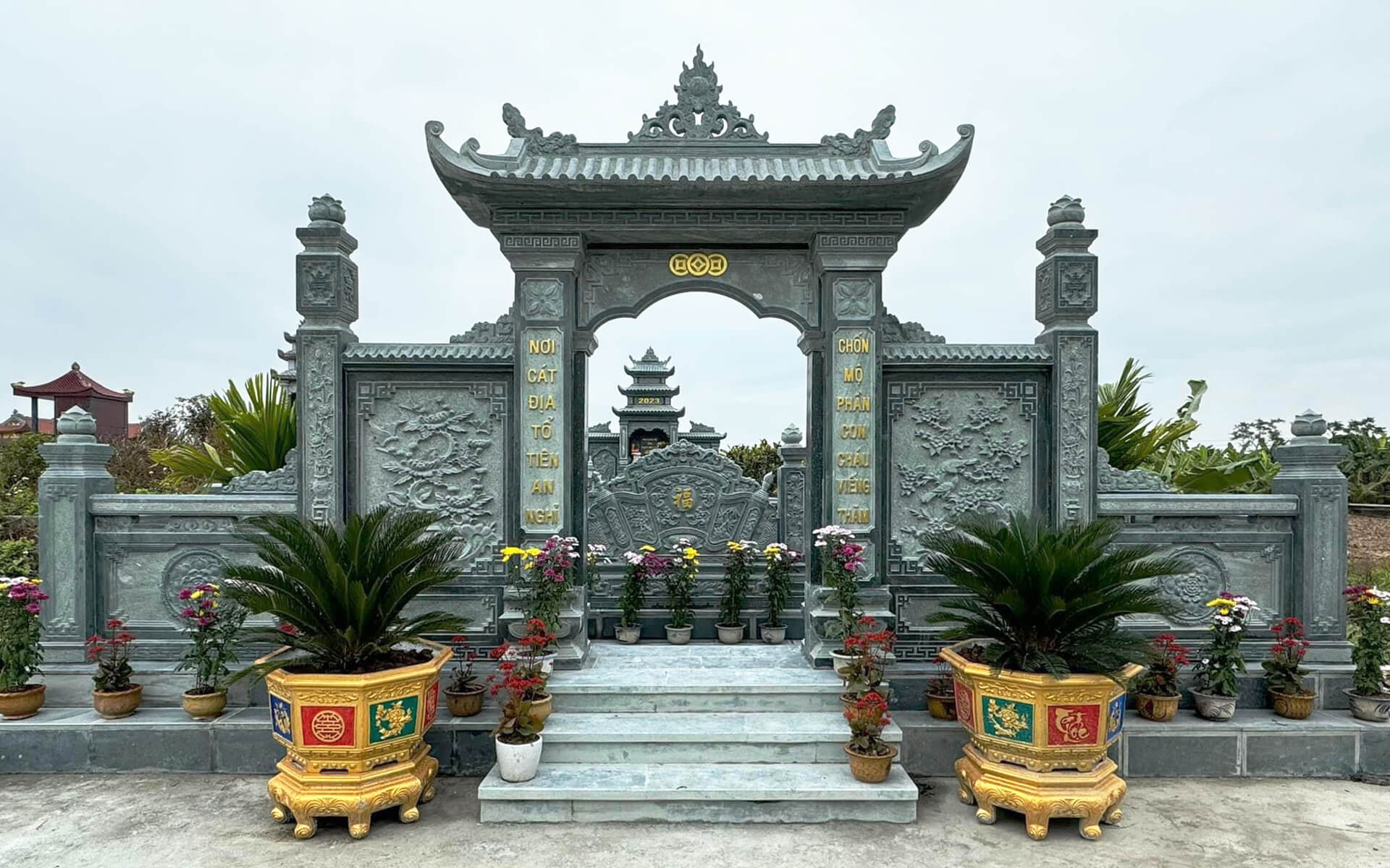 Mộ gia tộc là gì? Mộ gia tộc là gì