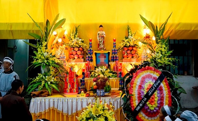 Mẫu bức trướng viếng đám ma là gì? Mẫu bức trướng viếng đám ma là gì?