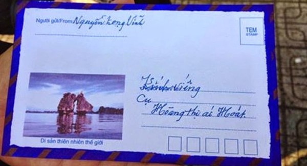 Phong bì đám tang có ý nghĩa thể hiện sự xót thương, an ủi và động viên