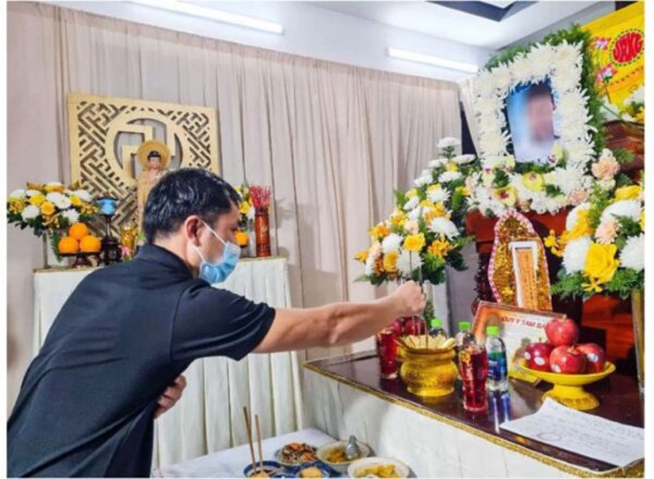 Chấp điếu cần phải tổ chức thật trang nghiêm, lịch sự, đúng phong tục Chấp điếu cần phải tổ chức thật trang nghiêm, lịch sự, đúng phong tục