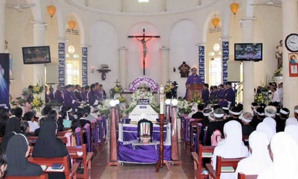 Nghi thức động quan của người Công giáo Nghi thức động quan của người Công giáo